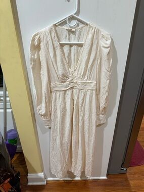 Women’s Cream V-Neck Long Sleeve Midi Dress with Gathered Waist